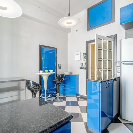 Beautiful In With Kitchen *