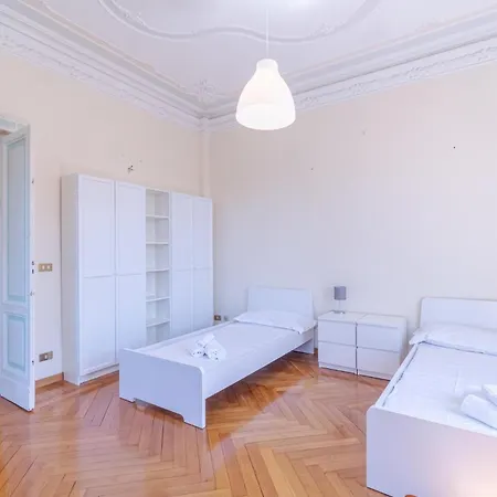 Apartment Beautiful In With Kitchen Genoa