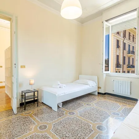 Beautiful In With Kitchen Apartment